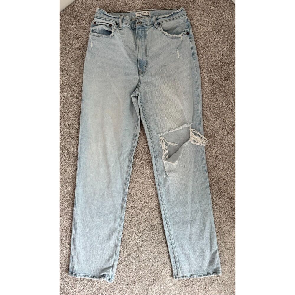 Abercrombie & Fitch 90's Straight Ultra High Rise Size 30 / 10 Long Jeans